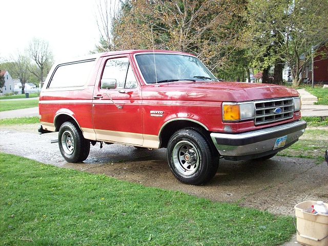 Ford bronco 2 2wd #2