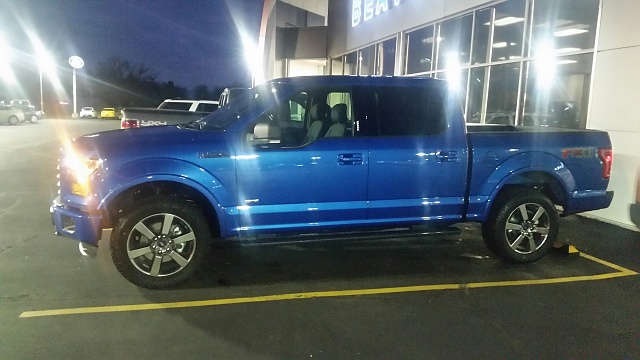 Post pics of your XLT &amp; Lariat Sports!-20151112_170031_resized.jpg