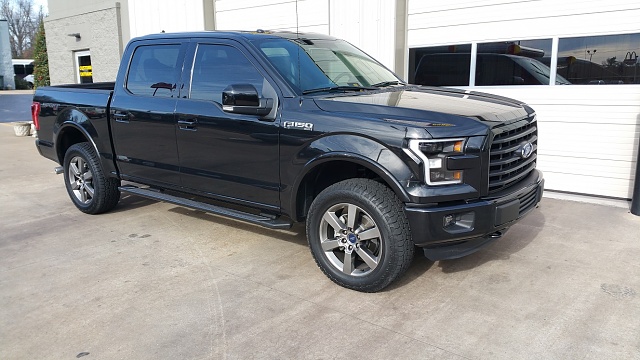 1.5&quot; level with stock wheels and tires-20151220_124057.jpg