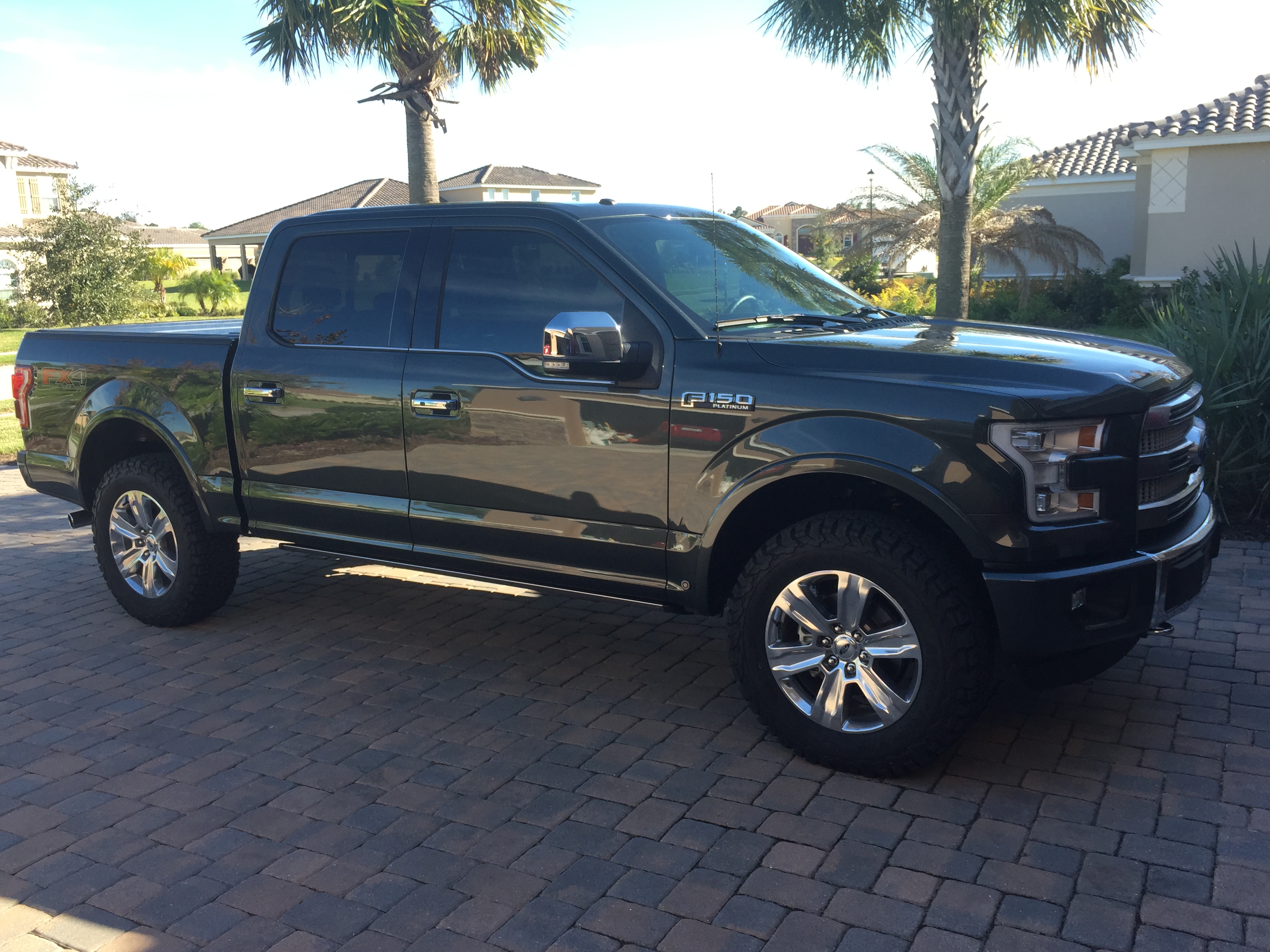 Show Me Your Leveled Trucks With Oem Rims Ford F150 Forum