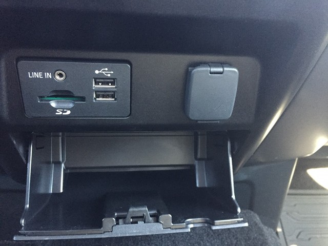 https://www.f150forum.com/attachments/f118/495610d1501276767-jump-seat-console-question-pic-204.jpg