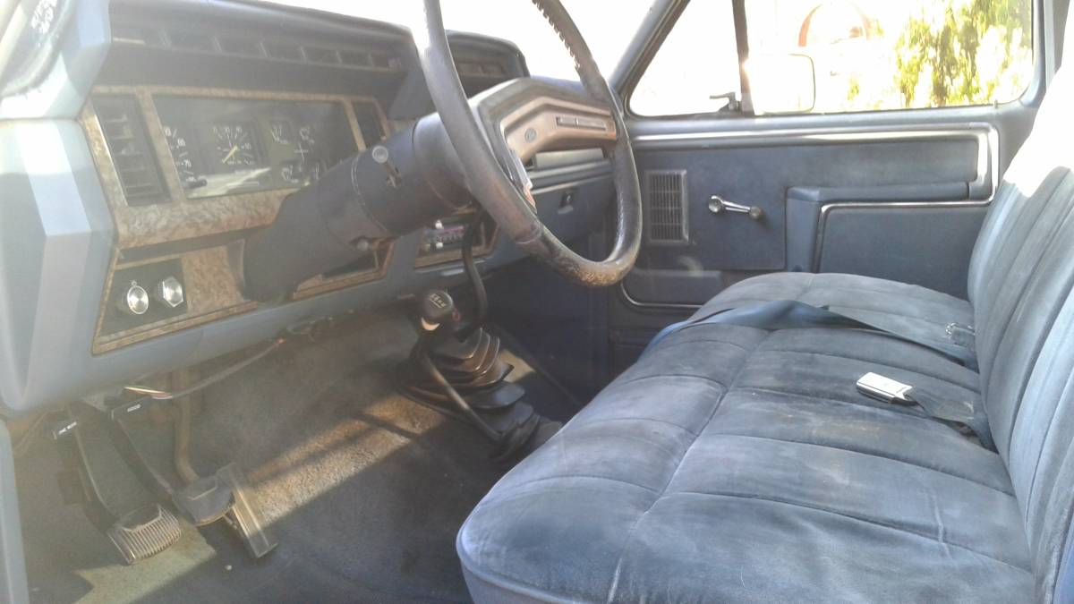 1986 ford f150 interior