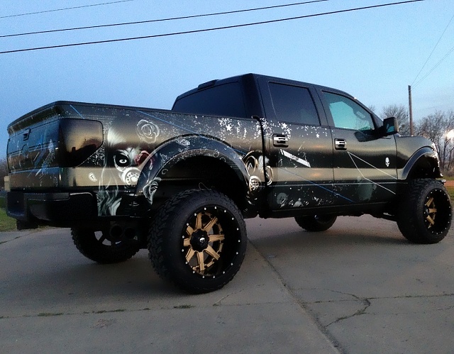 Ford f 150 vehicle wrap