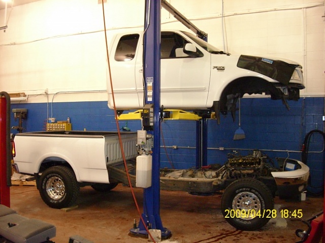 Changing the heads on a 4.6l ford