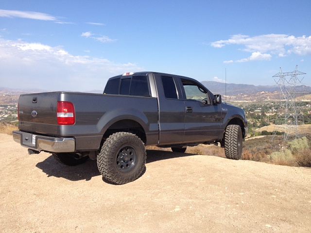 PIC REQUEST: f150 on black wheels anyone?-image-3242377649.jpg