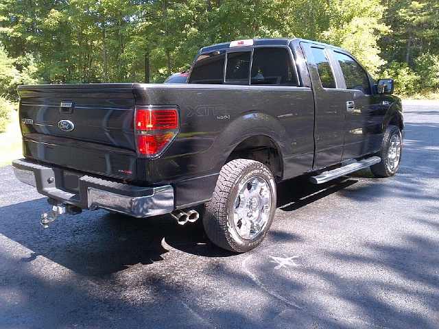 Wanting -Dual Exhaust - Left &amp; Right side-img-20120902-00354.jpg