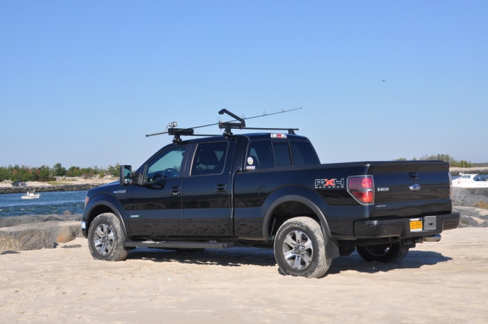 Thule Roof Rack on Super crew Ford F150 Forum Community of