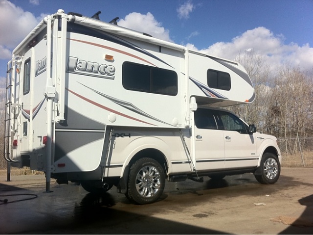 Truck camper for ford f150 supercrew