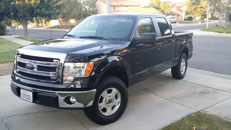 Pic Request 265 70 17 And 285 70 17 With Leveling Kit On Stock Wheels Ford F150 Forum Community Of Ford Truck Fans