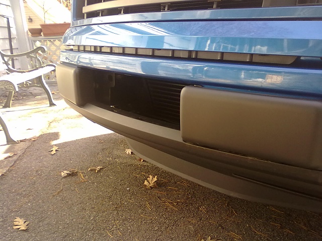 How to remove front license plate holder on ford edge #10
