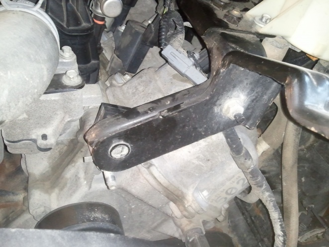 Help Removing Power Steering Reservoir Bracket Ford F150 Forum Community Of Ford Truck Fans