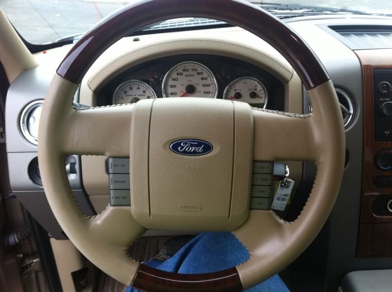 2009 ford f150 steering wheel size