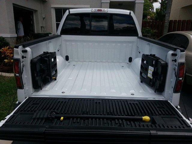 2013 Ford f150 stowable bed extender #5