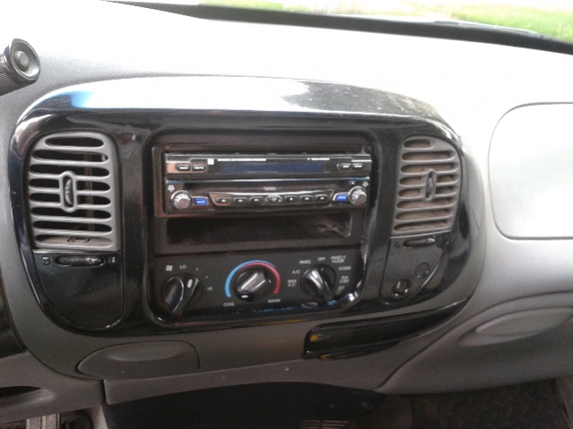 16 f150 regular cab stereo upgrade