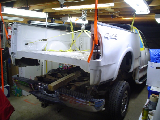 removing truck bed with engine hoist