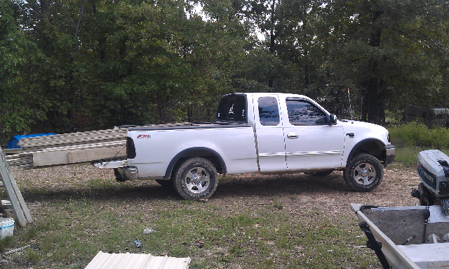 what are you pullin with your semi stock truck-forumrunner_20120920_223514.jpg