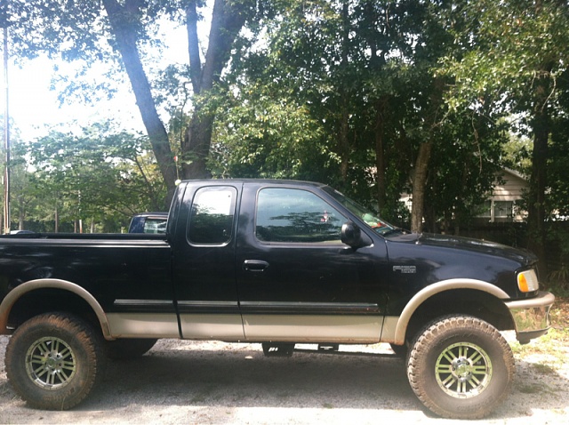 97 f150 24s on 33s no lift in 2023