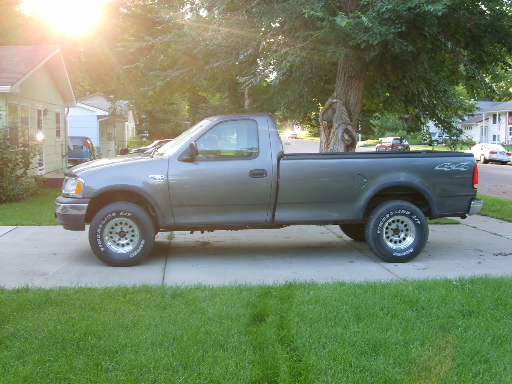 97 f150 24s on 33s no lift in 2023