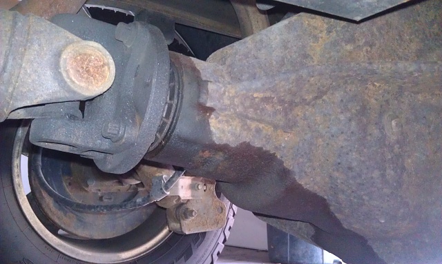 Ford f150 rear differential leak #2