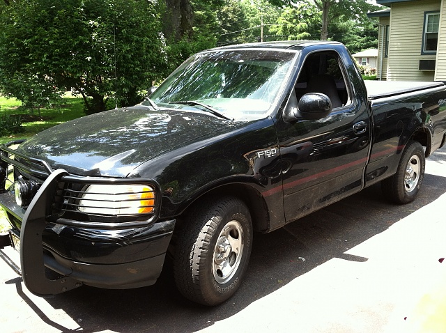 2002 Ford f150 sport truck #2