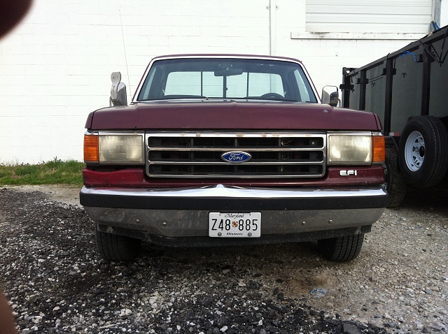 1990 Ford taurus front bumper